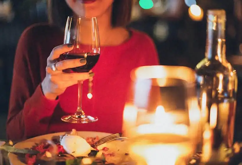 How to Enjoy Wine and Save Money - Discount Deals